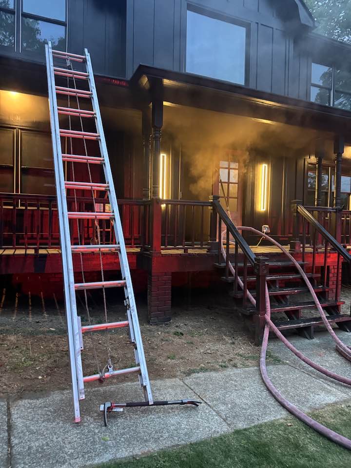 Garage Fire on Knotts Circle Brings Three-Agency Response; Residents Escape Without Serious Injury