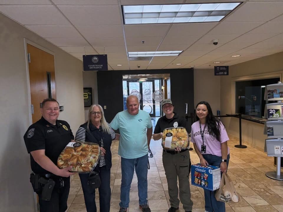 Woodstock Auto Shop Feeds the Force: Autowise Collision Thanks Local Police With Food Donation